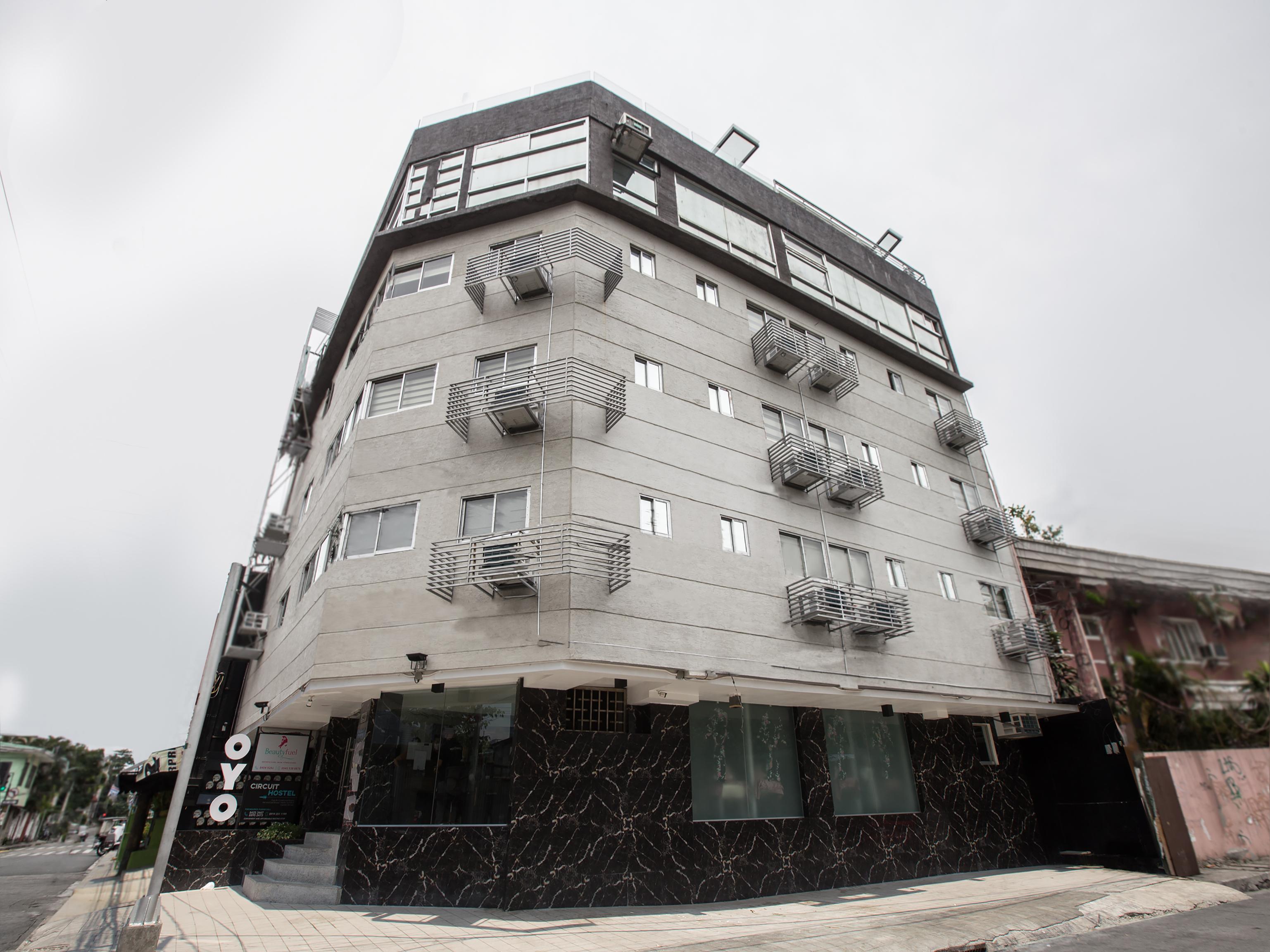 סן פדרו מקאטי Circuit Hostel מראה חיצוני תמונה