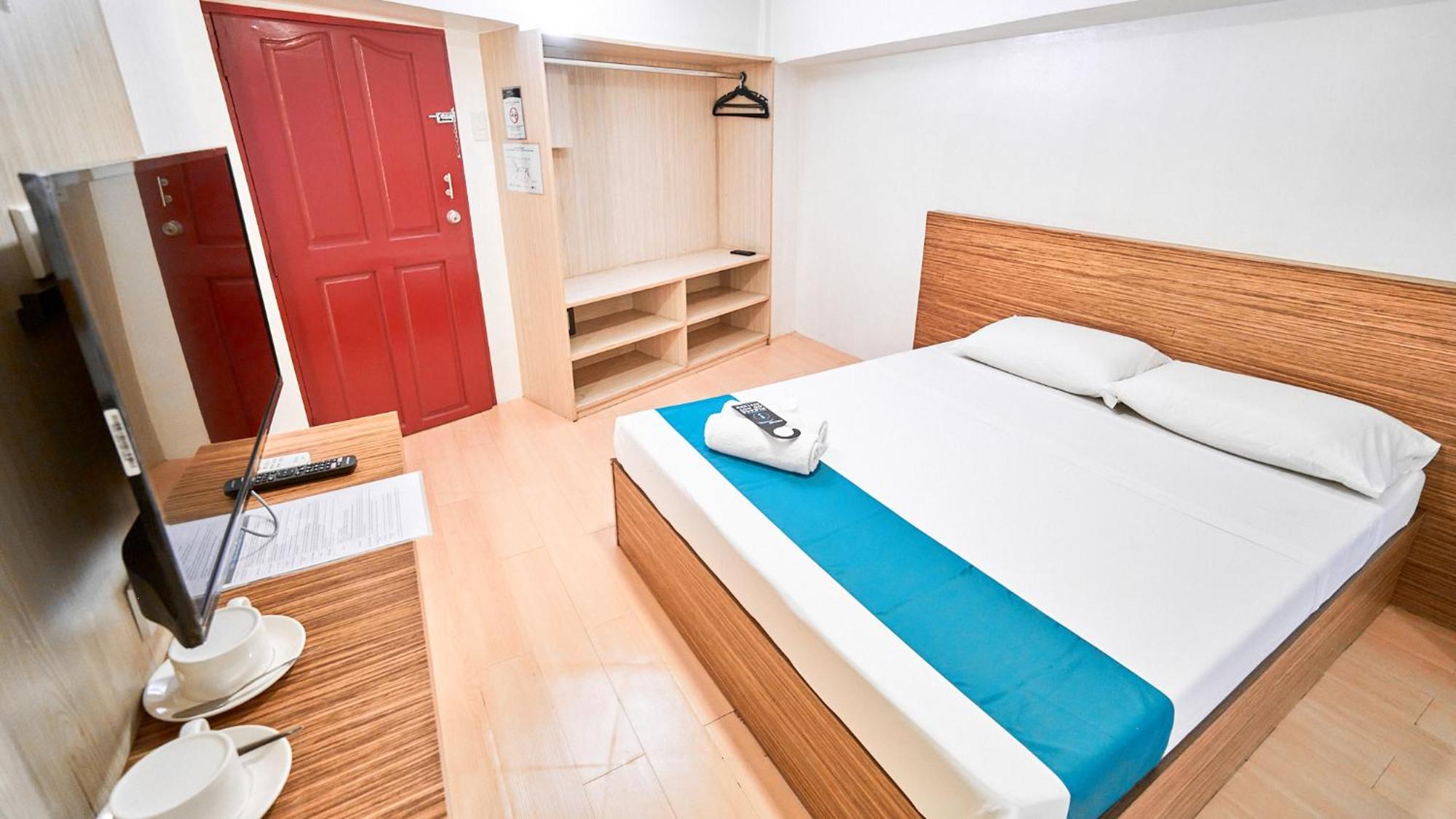 סן פדרו מקאטי Circuit Hostel מראה חיצוני תמונה